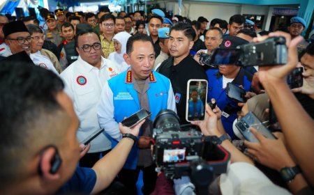 Kapolri Dorong Buruh - Pengusaha Terus Dialog : Kesejahteraan Pekerja dan Dunia Usaha Kepentingan Bersama
